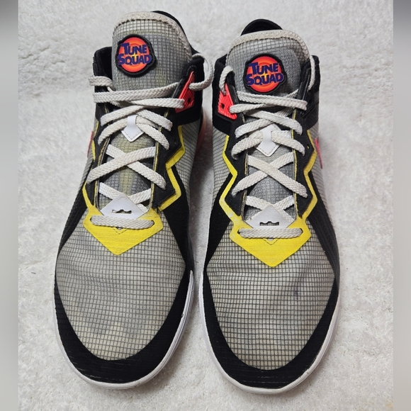 Nike LeBron 18 Low x Space Jam Sylvester x Tweety - Size 12 - 2021 main image 5